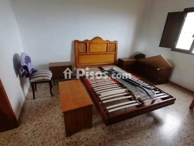 Chalet en alquiler en Tres Barrios Trasmontaña