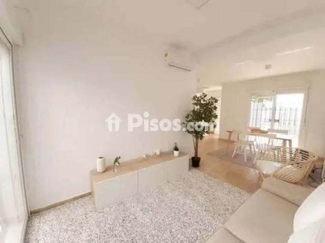 Chalet en alquiler en Utrera