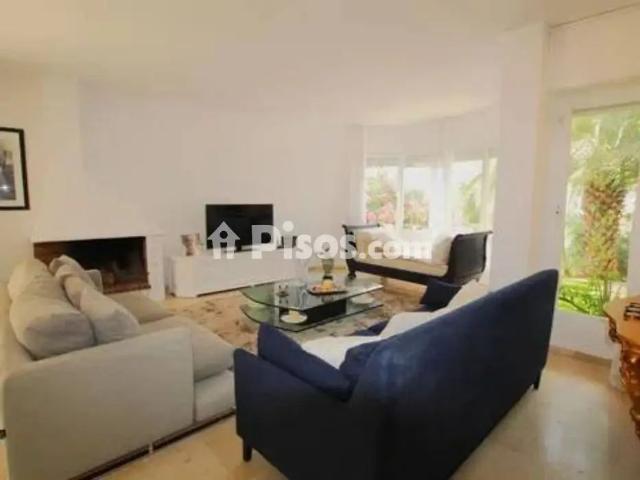 Chalet en alquiler en Vallpineda Rocamar