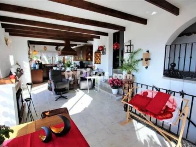 Chalet en alquiler en Velilla