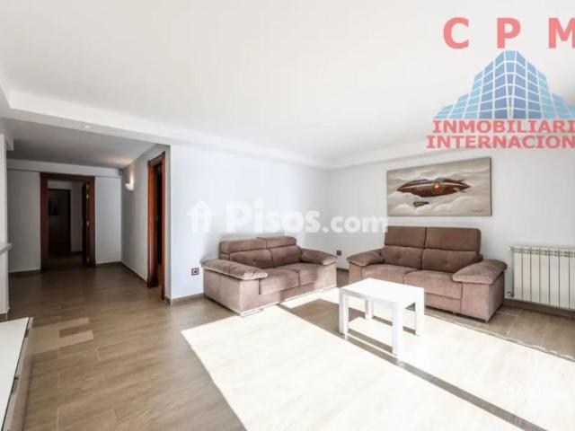 Chalet en alquiler en Villalbilla