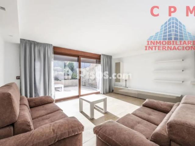 Chalet en alquiler en Villalbilla