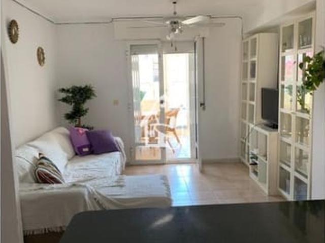 Chalet en alquiler en Villamartin, Alicante Costa Blanca