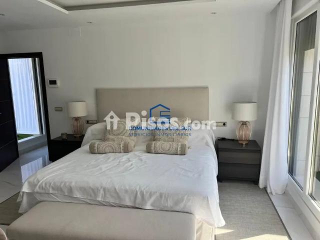 Chalet en alquiler en Vistahermosa