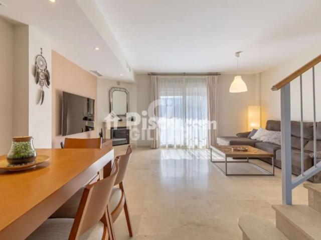Chalet en alquiler en Xarblanca