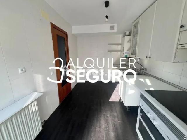 Chalet en alquiler en Zona Estación Centro