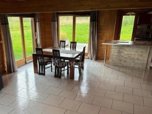 Chalet en bois 5 chambres avec terrain et garage Proche Belgique et Luxembourg