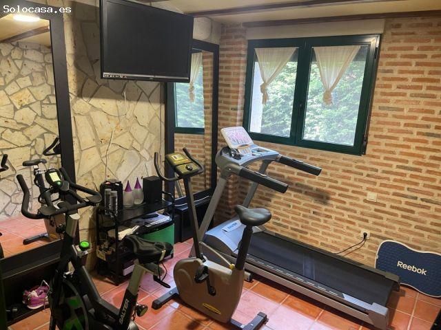 CHALET EN EL MONTICO