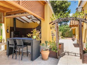 CHALET EN LA ALMAJADA MUTXAMEL