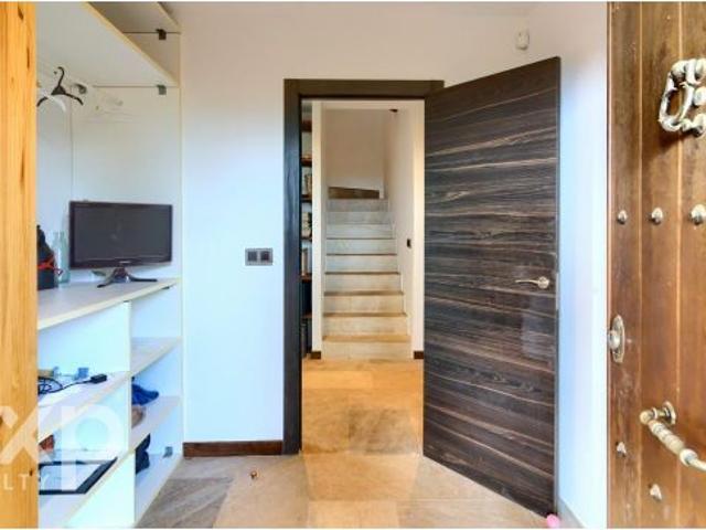 CHALET EN NAQUERA