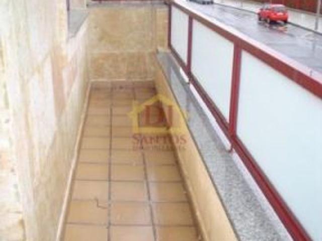 CHALET EN PLENA CIUDAD DE SALAMANCA. DE ESQUINA A DOS CALLES. SEMI AMUEBLADO. 4