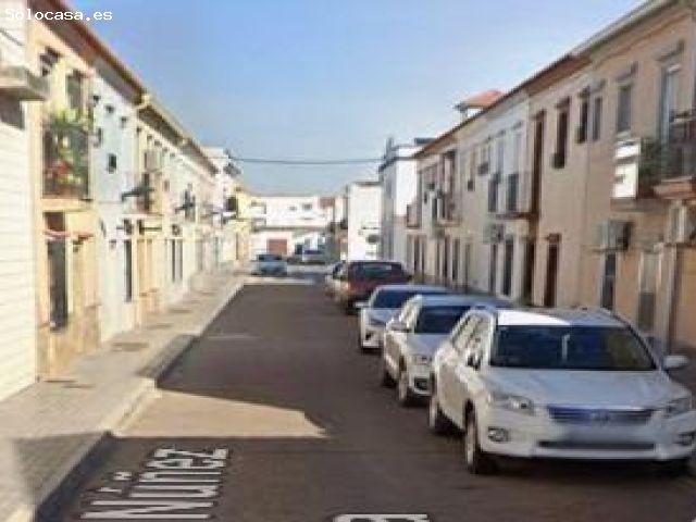 CHALET EN PUEBLA DE LA CALZADA