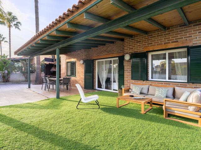 Chalet en Riba Roja