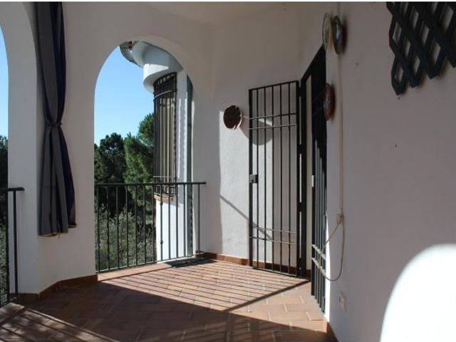¡ CHALET EN TRASIERRAS!