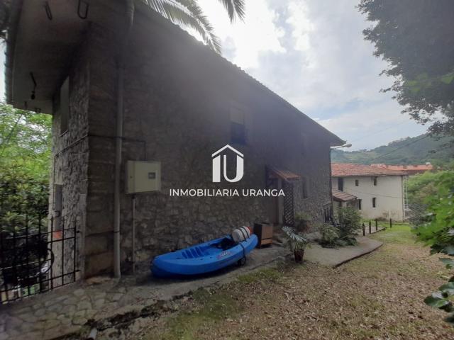Chalet en venta. CASTRO URDIALES