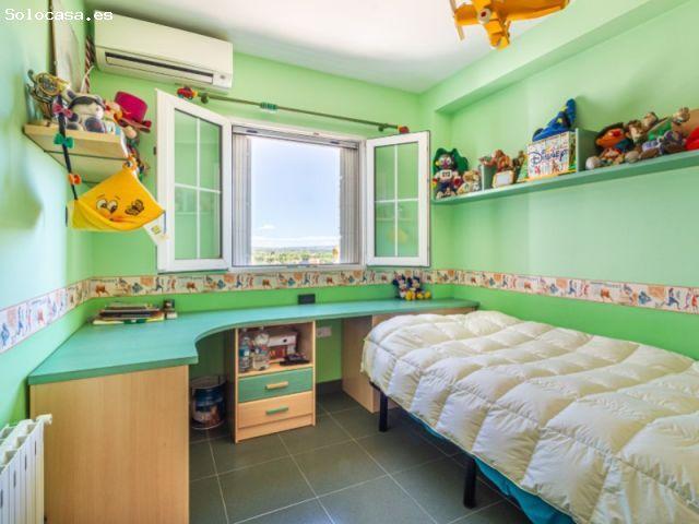 Chalet en venta Alberic: Tu oasis con vistas infinitas