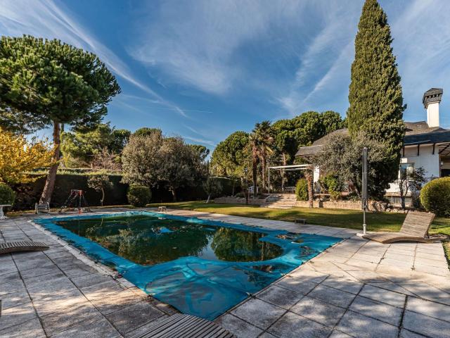 Chalet en venta. ALCOBENDAS
