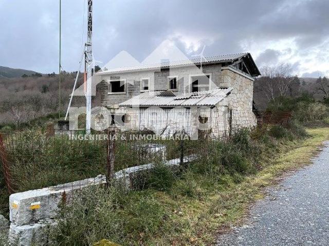 Chalet en venta en Covelo O. Lugar Souto, Covelo. Chalets Covelo.
