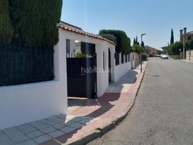 Chalet en venta en Cobisa. Casa chalet independiente en COBISA. Chalets.