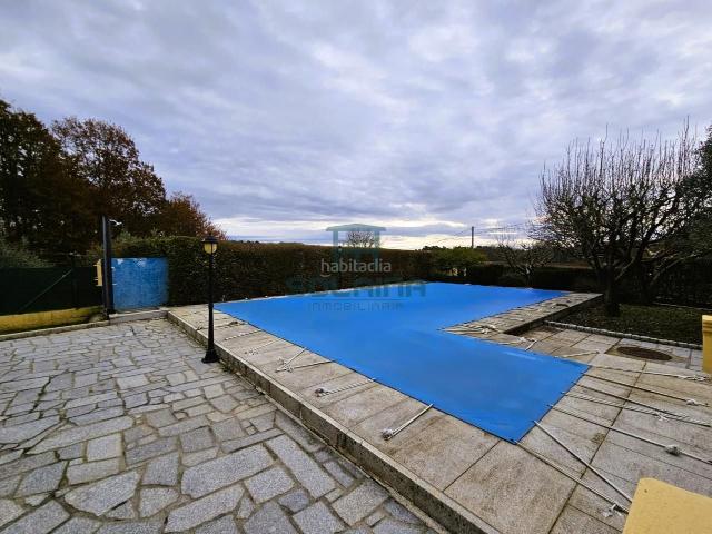 Chalet en venta en Coles. Chalets.