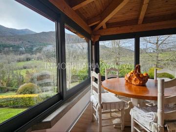 Chalet en venta en Colunga. Exclusivo conjunto de propiedades en Loroñe Tradición, espacio y futuro con vistas a la Sierra del Sueve. Chalets.