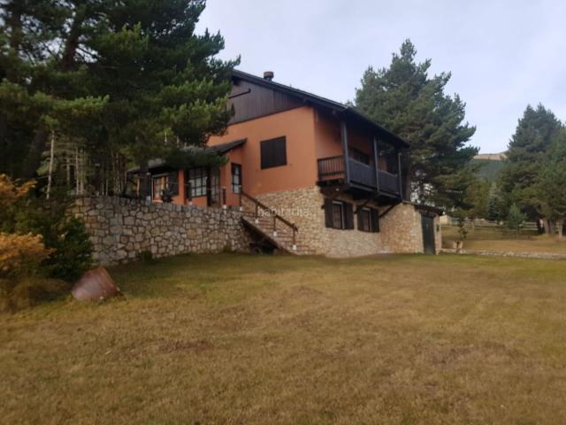 Chalet en venta en Coma i la Pedra La. Casa en venta cerca Pistas de Squi. Chalets Coma i la Pedra.