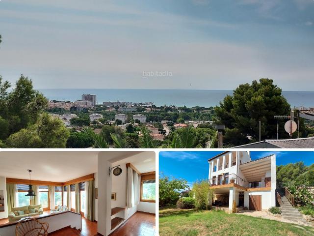 Chalet en venta en Coma ruga, Els Masos Els Garrofers Costa Dorada. CHALET CON EXCELENTES VISTAS AL MAR. Chalets.