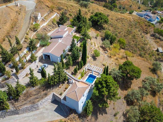 Chalet en venta en Cómpeta, Málaga Costa del Sol