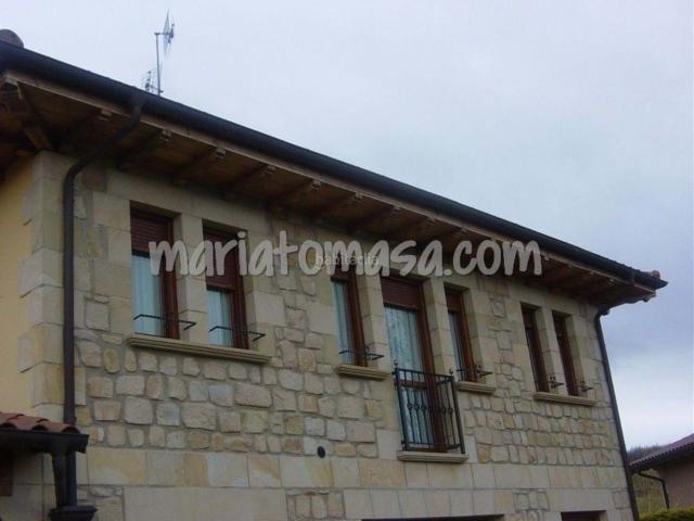 Chalet en venta en Condado de Treviño. Chalets Condado de.