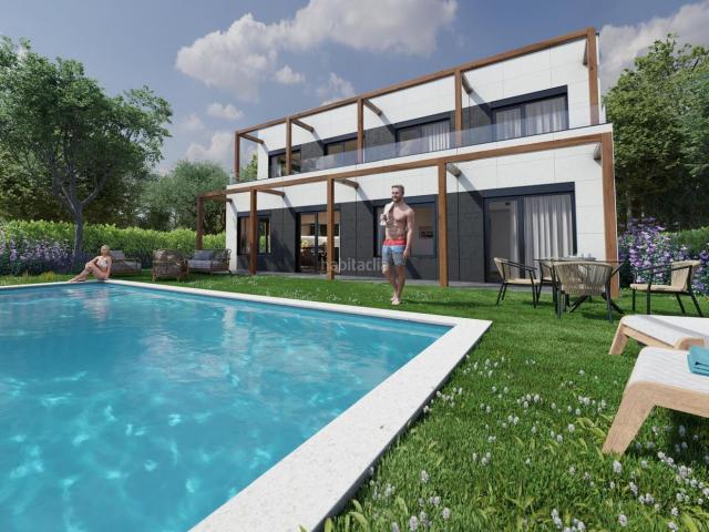 Chalet en venta en Corbera de Llobregat. OBRA NUEVA. Chalets Corbera de.