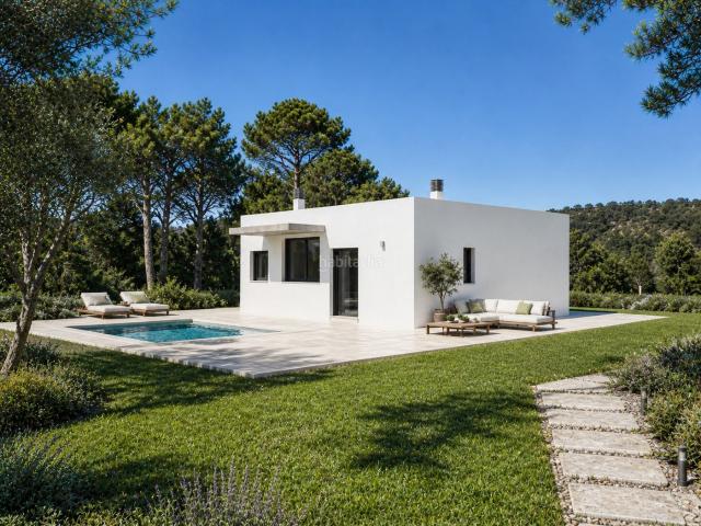 Chalet en venta en Corbera de Llobregat. Luz, espacio y diseño a tu medida. Chalets Corbera de.