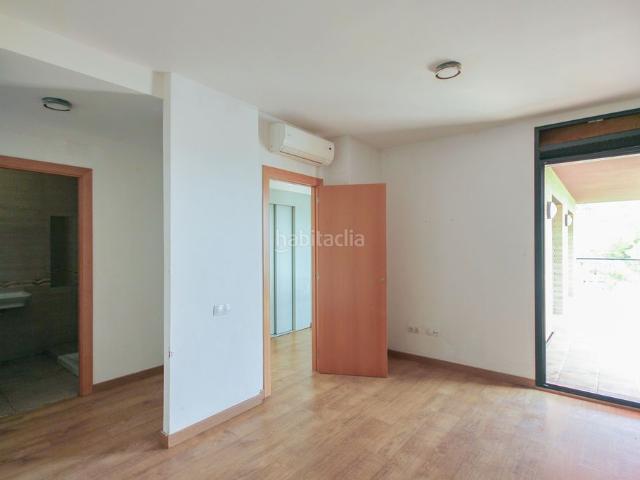 Chalet en venta en Corbera de Llobregat. Solvia Inmobiliaria Chalet independiente Corbera de Llobregat. Chalets Corbera de.