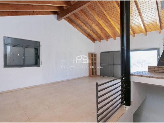 Chalet en venta en Corbera de Llobregat. TORRE INDEPENDIENTE EN VENTA EN CORBERA DE LLOBREGAT. Chalets Corbera de.