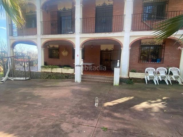 Chalet en venta en Córdoba, Alcolea. Tu Paraíso en Córdoba! Chalet con Piscina y Vistas Increíbles. Chalets.