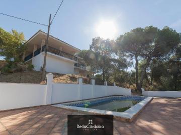 Chalet en venta en Córdoba, Cerro Muriano. EXCLUSIVO CHALET INDEPENDIENTE EN CERRO MURIANO. Chalets.