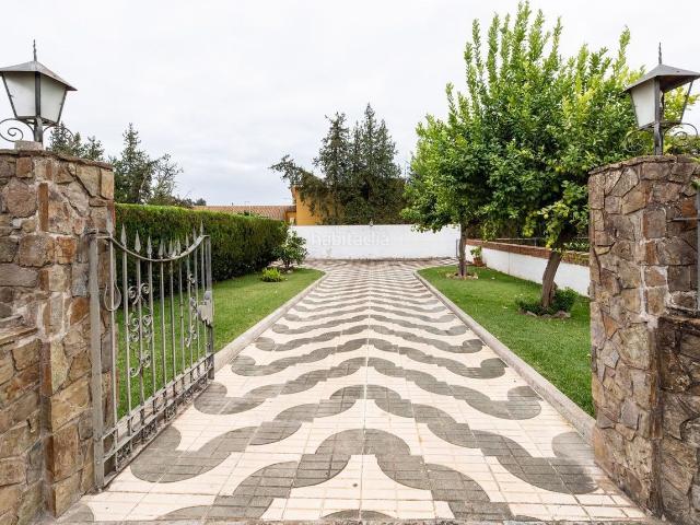 Chalet en venta en Córdoba, El Brillante El Naranjo El Tablero. Chalets.