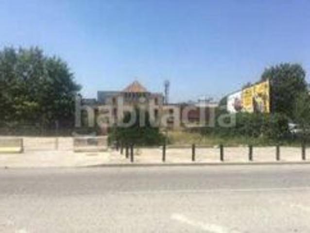 Chalet en venta en Cornellà de Llobregat, Almeda El Corte Inglés. Solvia Inmobiliaria Chalet independiente Cornellà de Llobregat. Chalets Cornellà de.