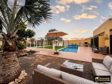 Chalet en venta en Corralejo, Fuerteventura