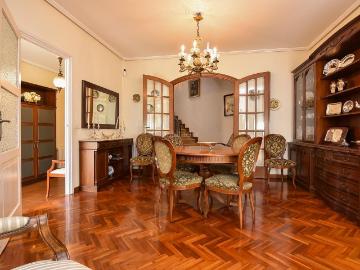 Chalet en venta en Coruña A, Ciudad Jardín. Chalé singular en Ciudad Jardín. Chalets Coruña.