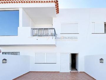 Chalet en venta en Costa Adeje, Tenerife
