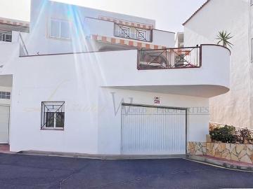 Chalet en venta en Costa Adeje, Tenerife