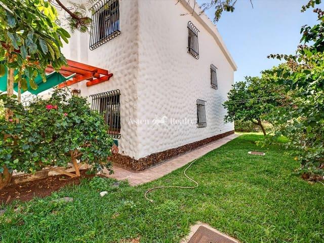 Chalet en venta en Costa Adeje, Tenerife