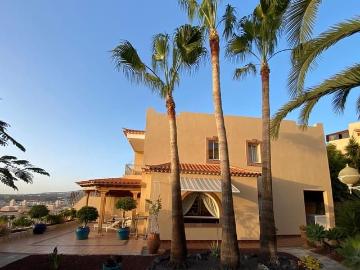 Chalet en venta en Costa Adeje, Tenerife