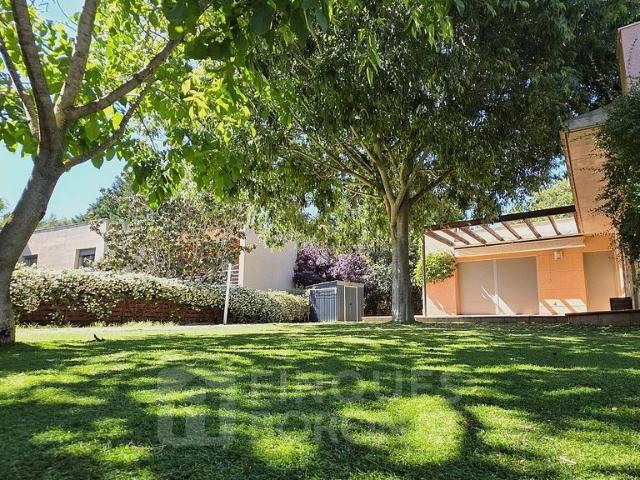 Chalet en venta en calle De Joan Fuster, Catllar, el, de 155 m² 4 habitaciones por 675.000