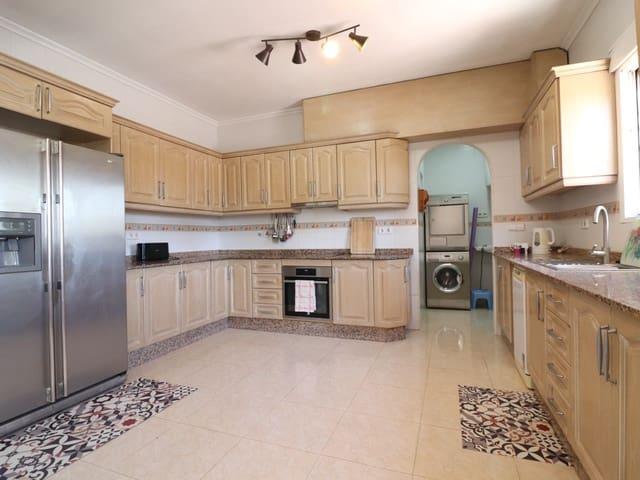 Chalet en venta en Catral, Alicante