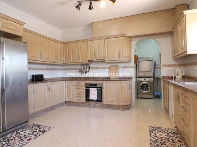 Chalet en venta en Catral, Alicante