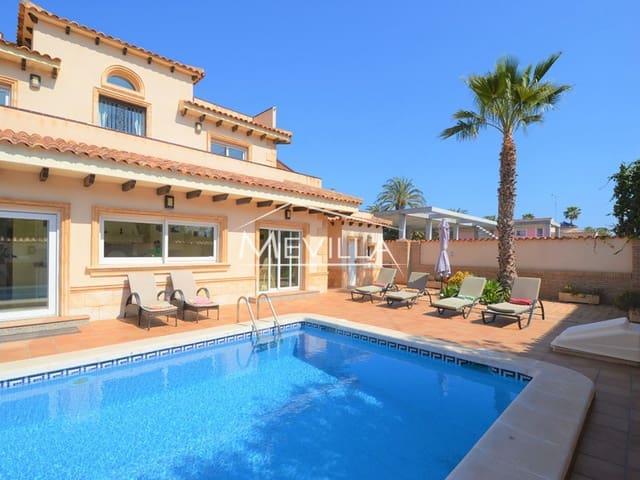 Chalet en venta en Cabo Roig, Alicante Costa Blanca