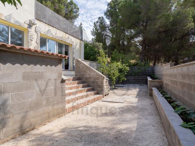 Chalet en venta en Cabra del Camp. Casa Chalet independiente en venta en BARCELONA 156, Cabra del Camp. Chalets Cabra del.