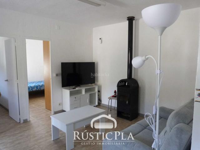 Chalet en venta en Cabra del Camp. Chalet con jardín situado en urbanización, ideal para disfrutar de la tranquilidad. Chalets Cabra del.