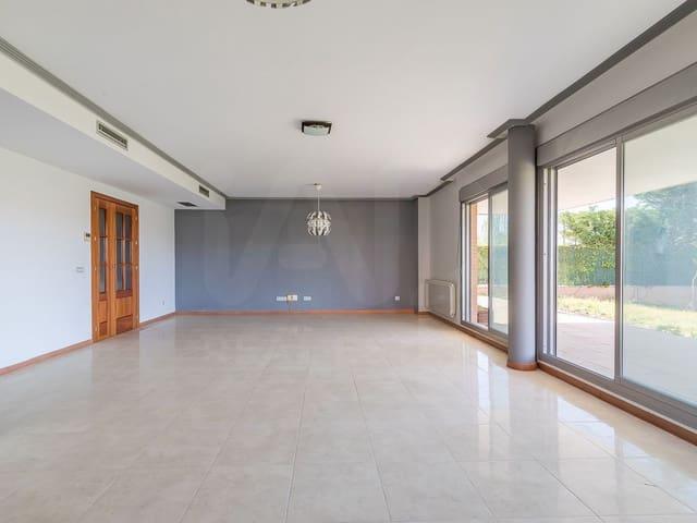 Chalet en venta en Arroyomolinos, Cáceres